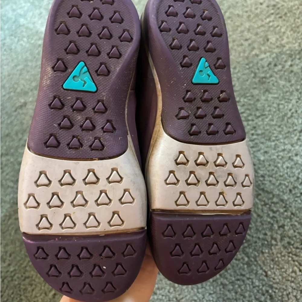 Plae Thandi purple waterproof rain boots size 1.5